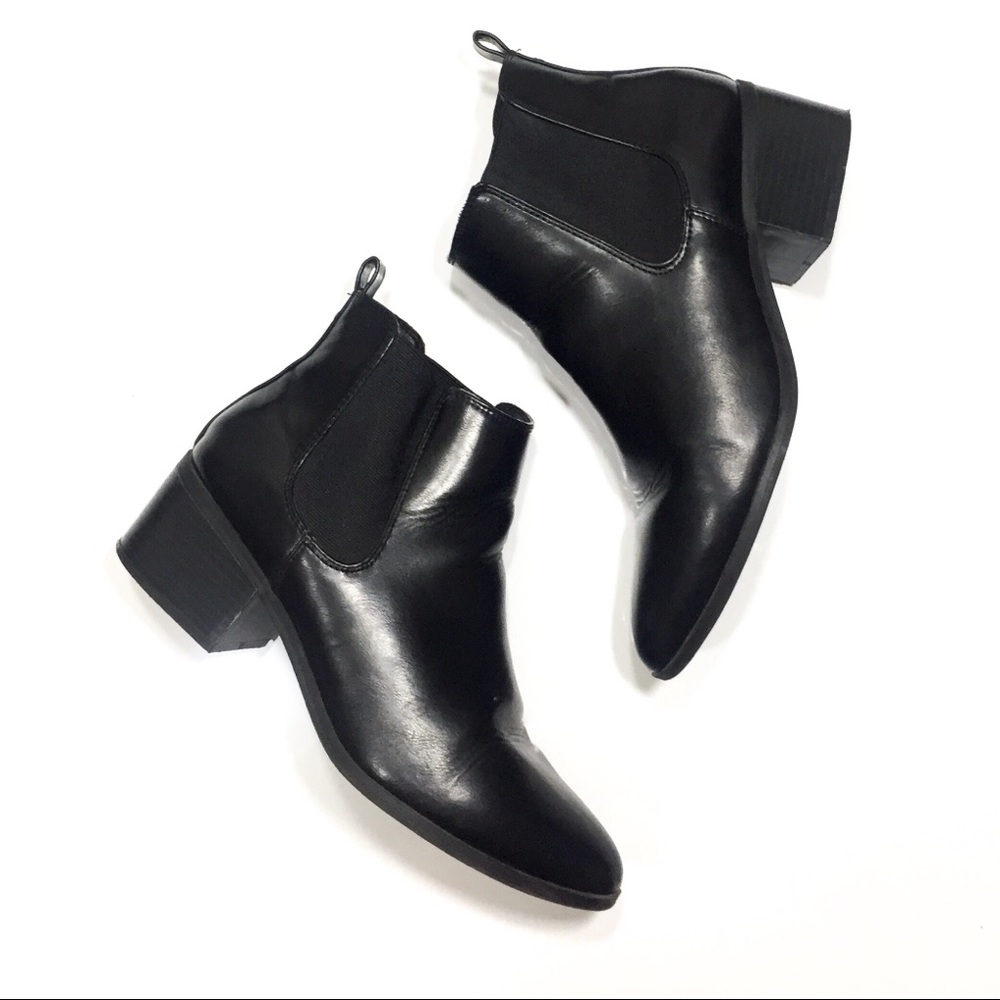 A New Day Ellie Heeled Chelsea Boot 10 Black